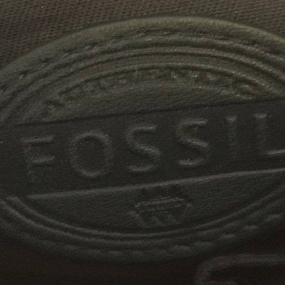 FOSSIL WHITE/BLUE LEATHER CROSS BODY NWOT - Picture 3 of 6